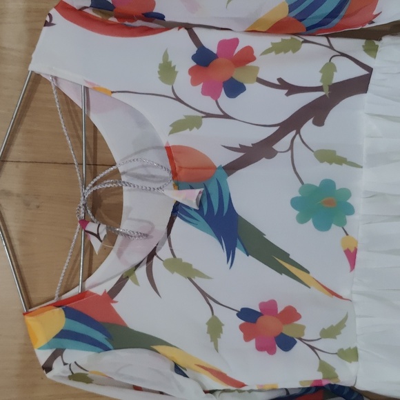 Pretty floral gown - Picture 6 of 6